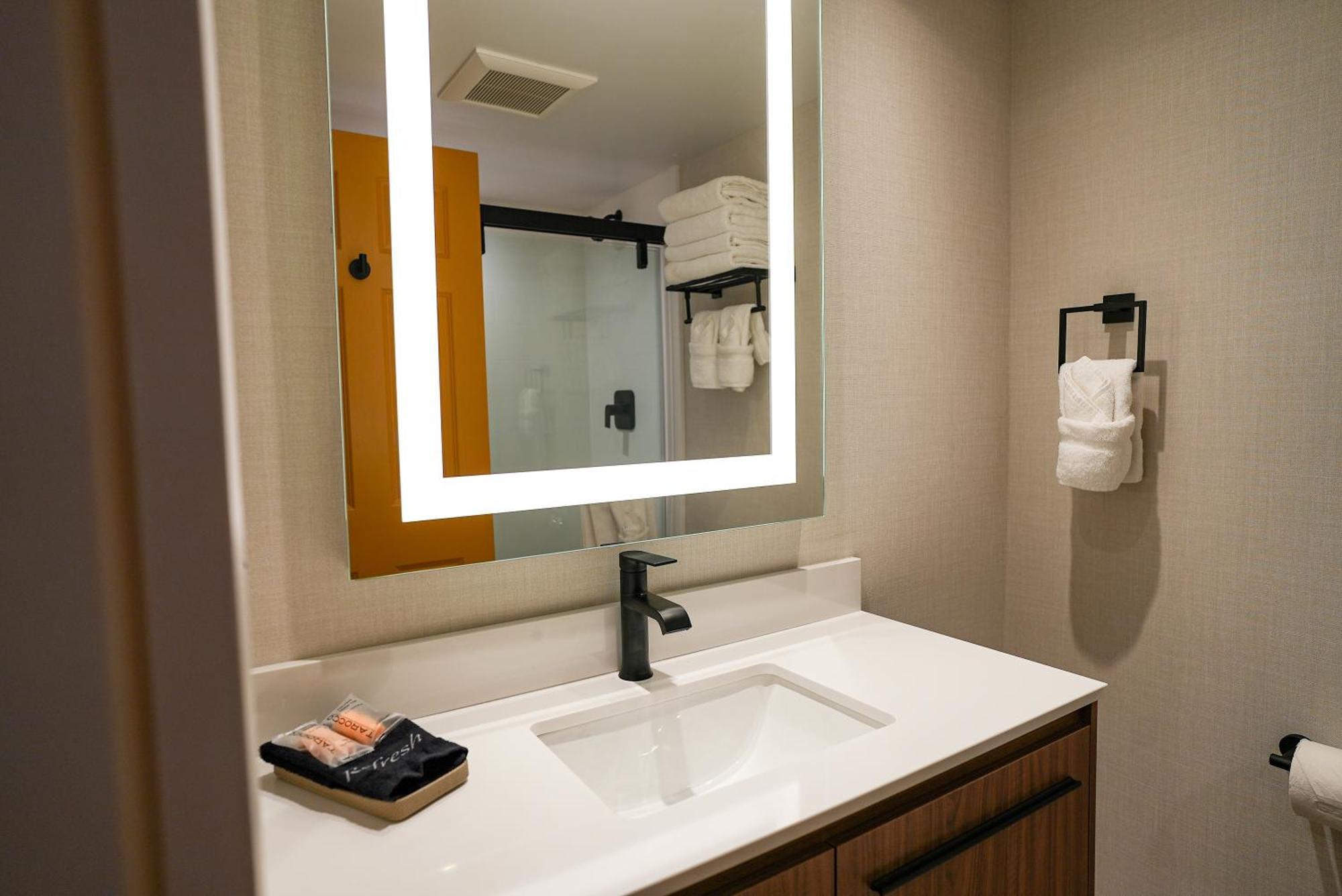 The Boulevard Hotel Beach Haven Ngoại thất bức ảnh